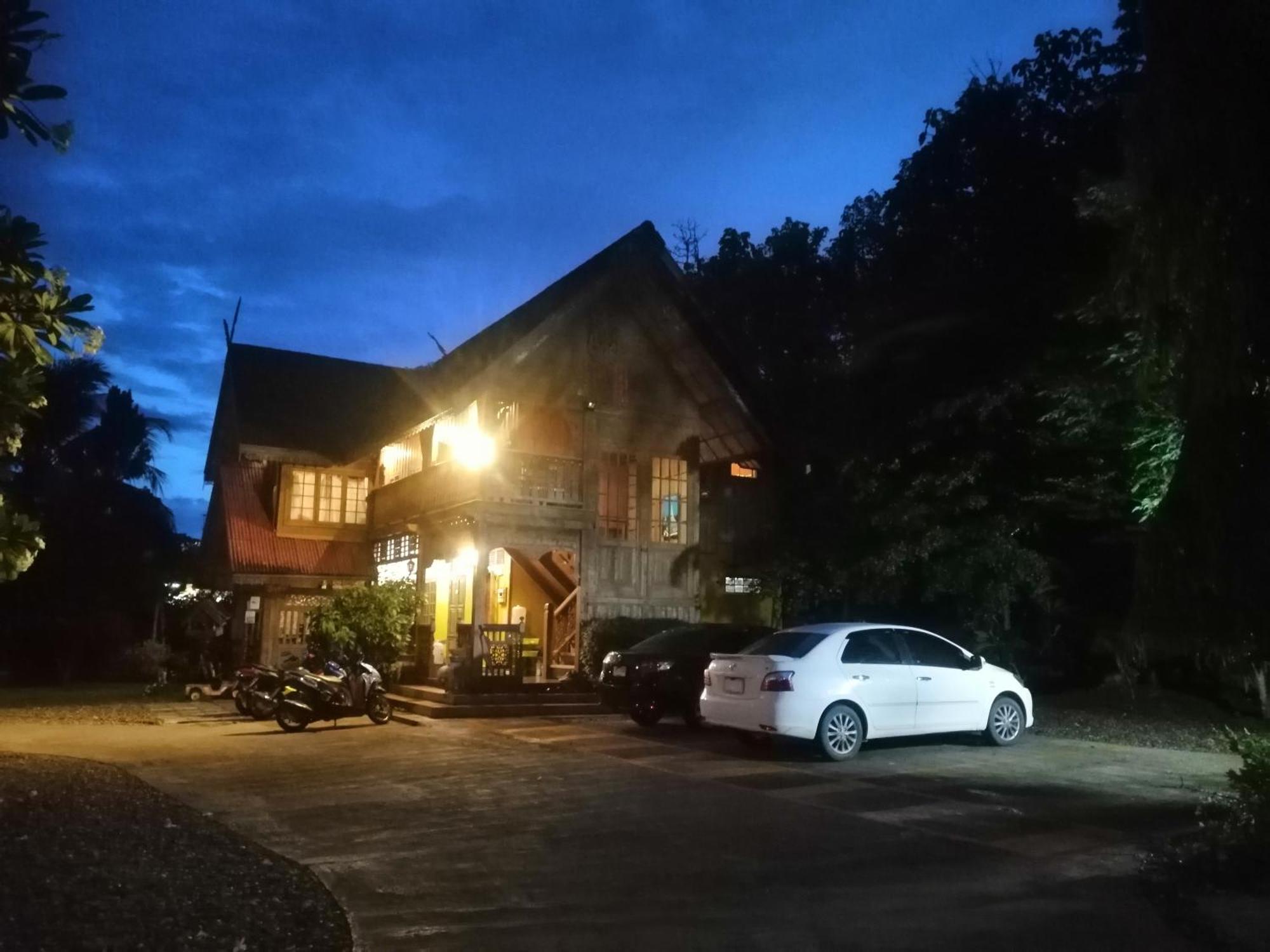 Crossroads House Ξενοδοχείο Μάε Χονγκ Σον Εξωτερικό φωτογραφία