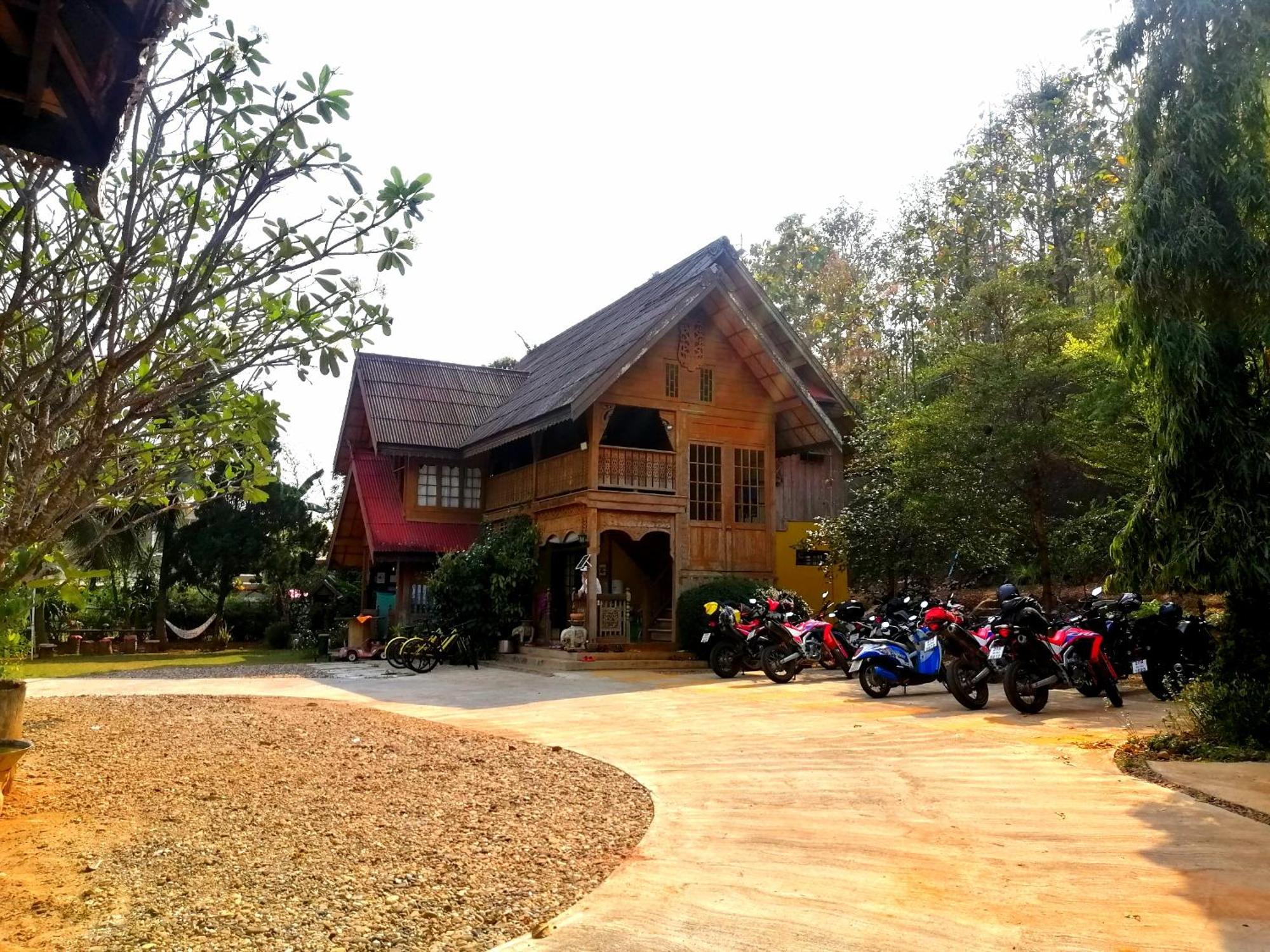 Crossroads House Ξενοδοχείο Μάε Χονγκ Σον Εξωτερικό φωτογραφία
